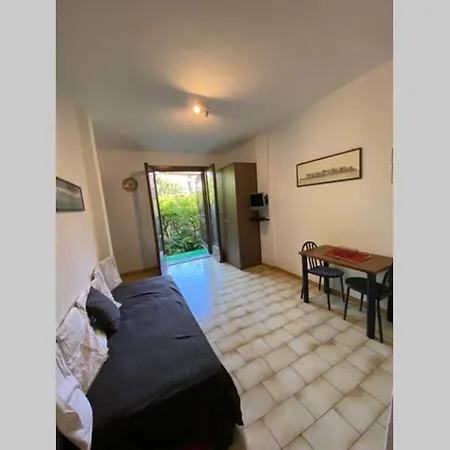 Apartment Casa Arancio Giardino Privato Baveno